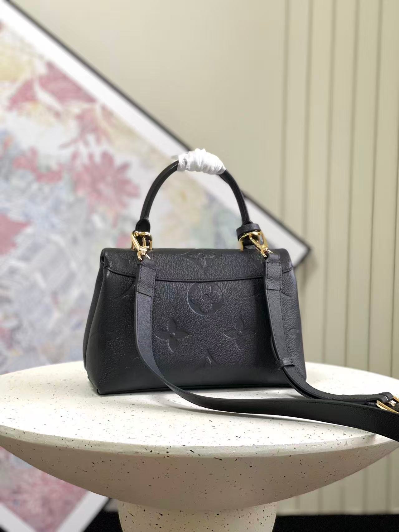 MADELEINE_BB_Black_Product_Shot_ (3)