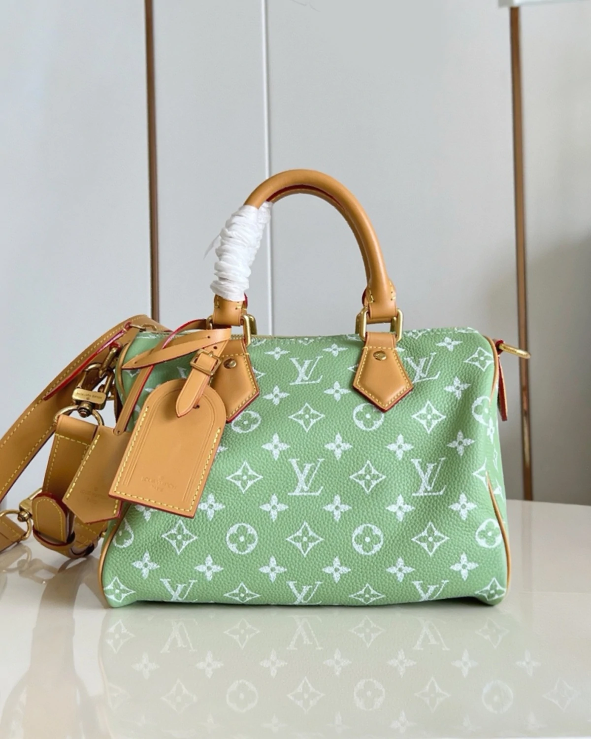 Rebce Speedy P9 Bandoulière 25 “Frozen Lime – Vert Clair”