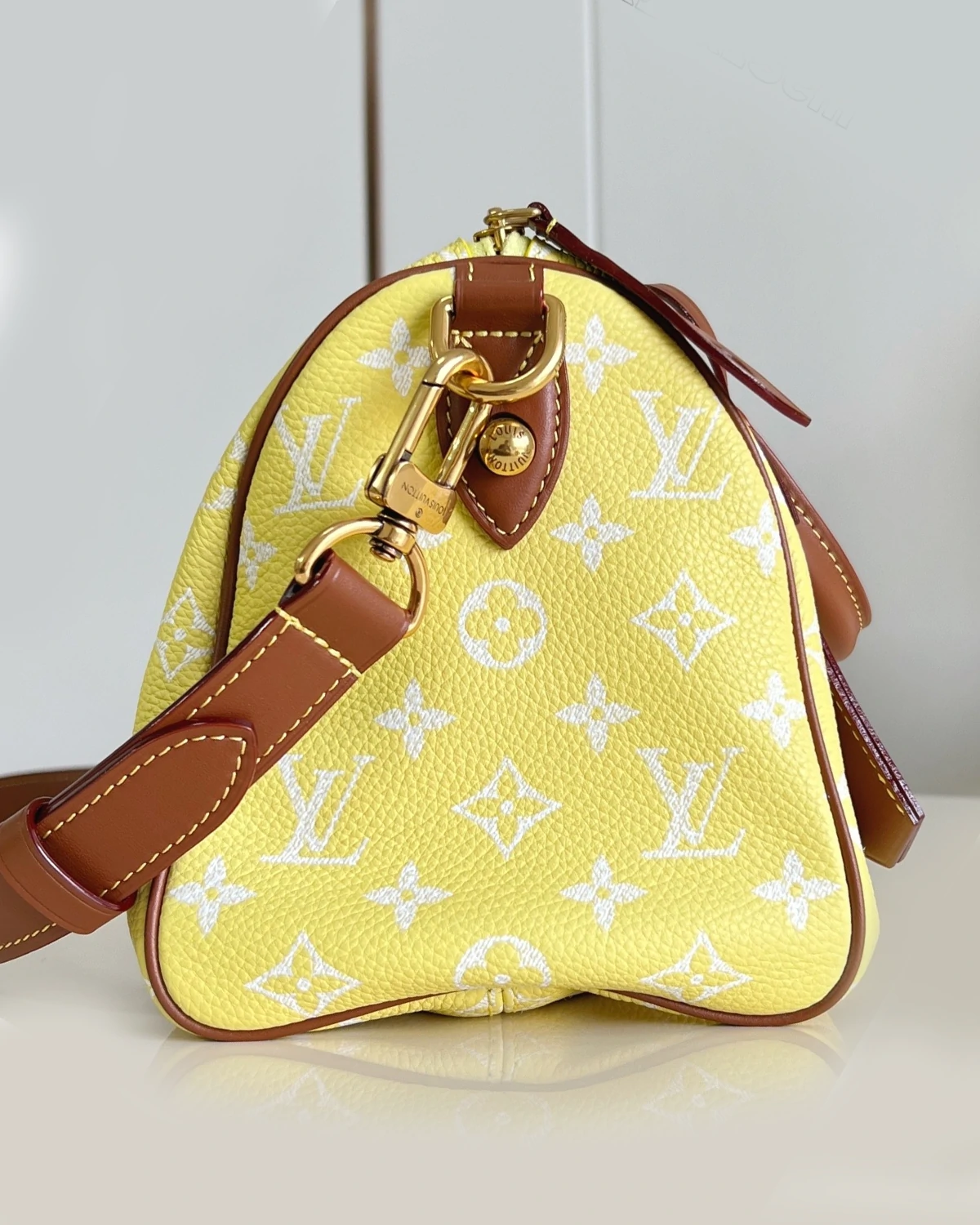 Speedy P9 Bandoulière 25 “bright yellow”