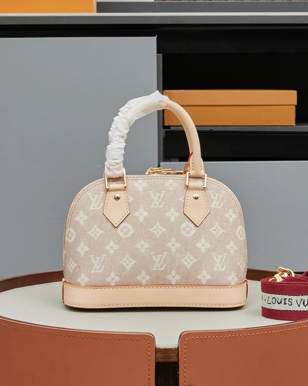 Alma BB “Meowgram coated canvas”