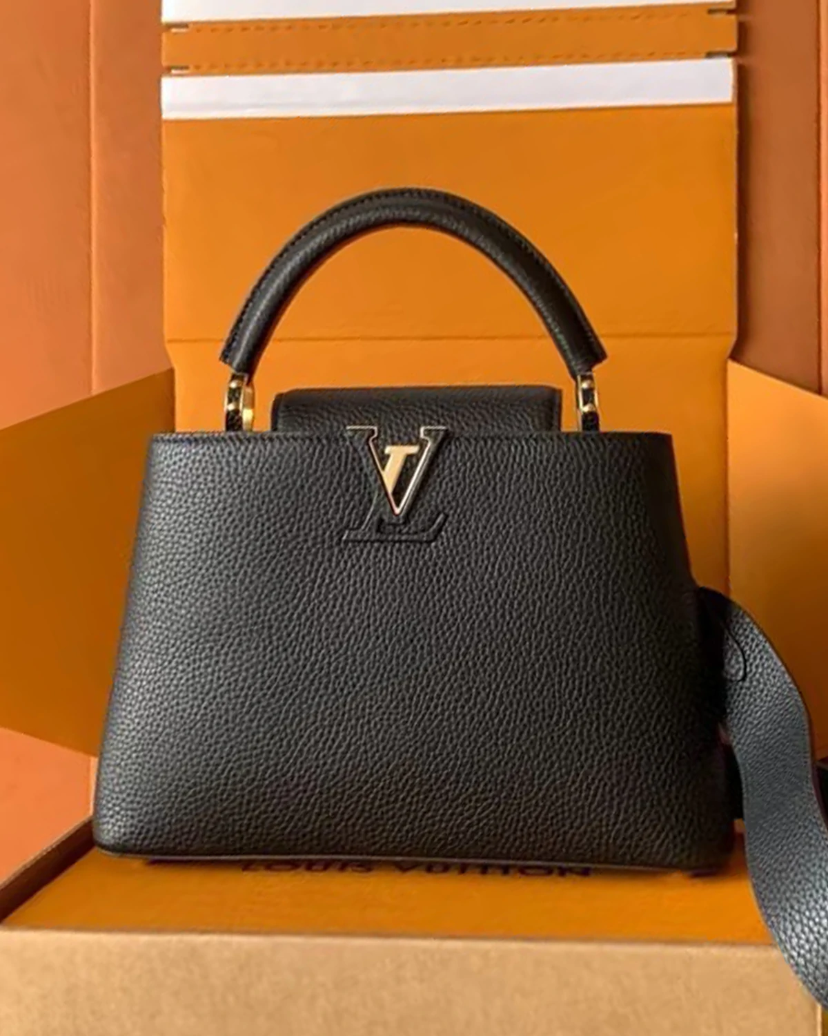 capucines-bb-“black” (1)