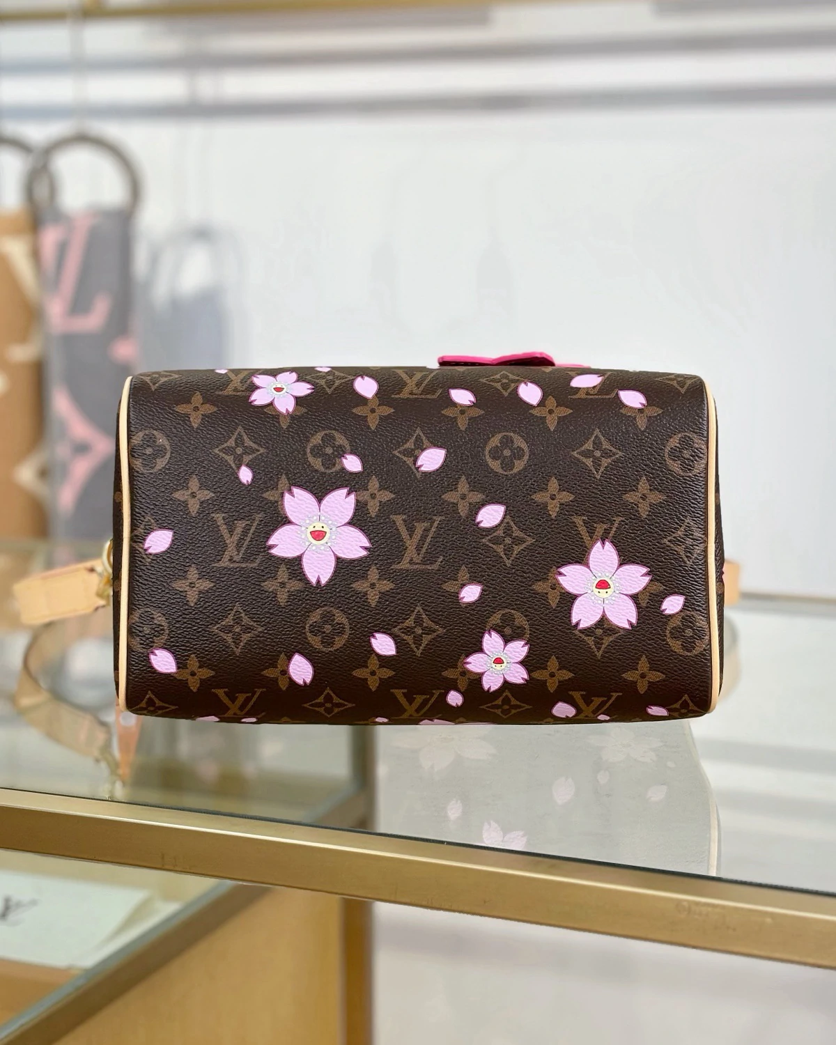 monogram-cherry-blossom-speedy-bandouliere-25-sakura-brown (1)