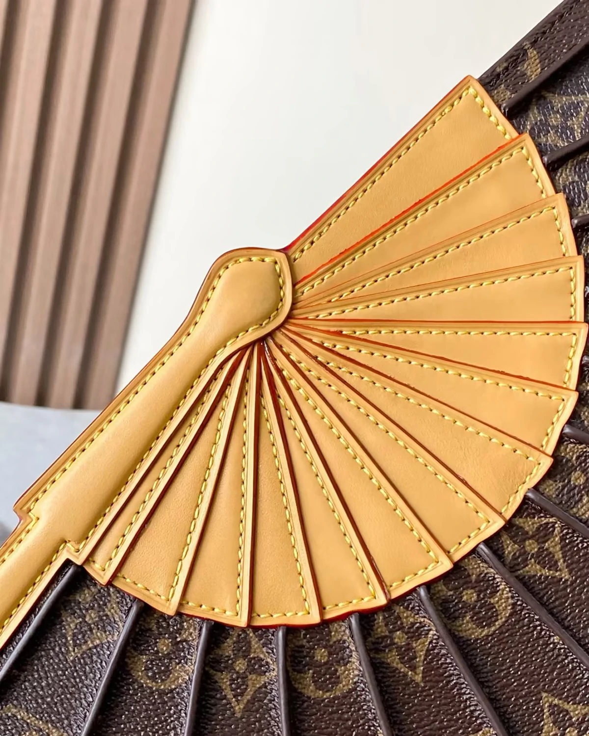 fan-bag (3) fan-bag (1)