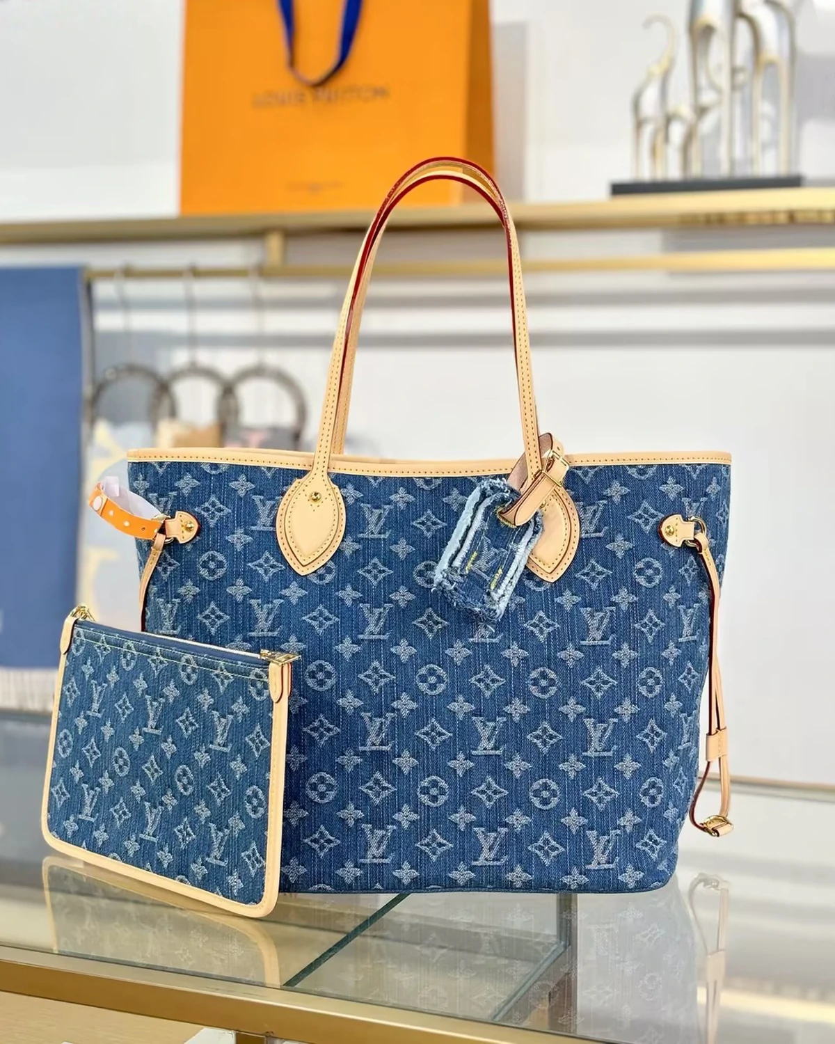 Neverfull MM “Denim Blue” (2) Neverfull MM “Denim Blue”