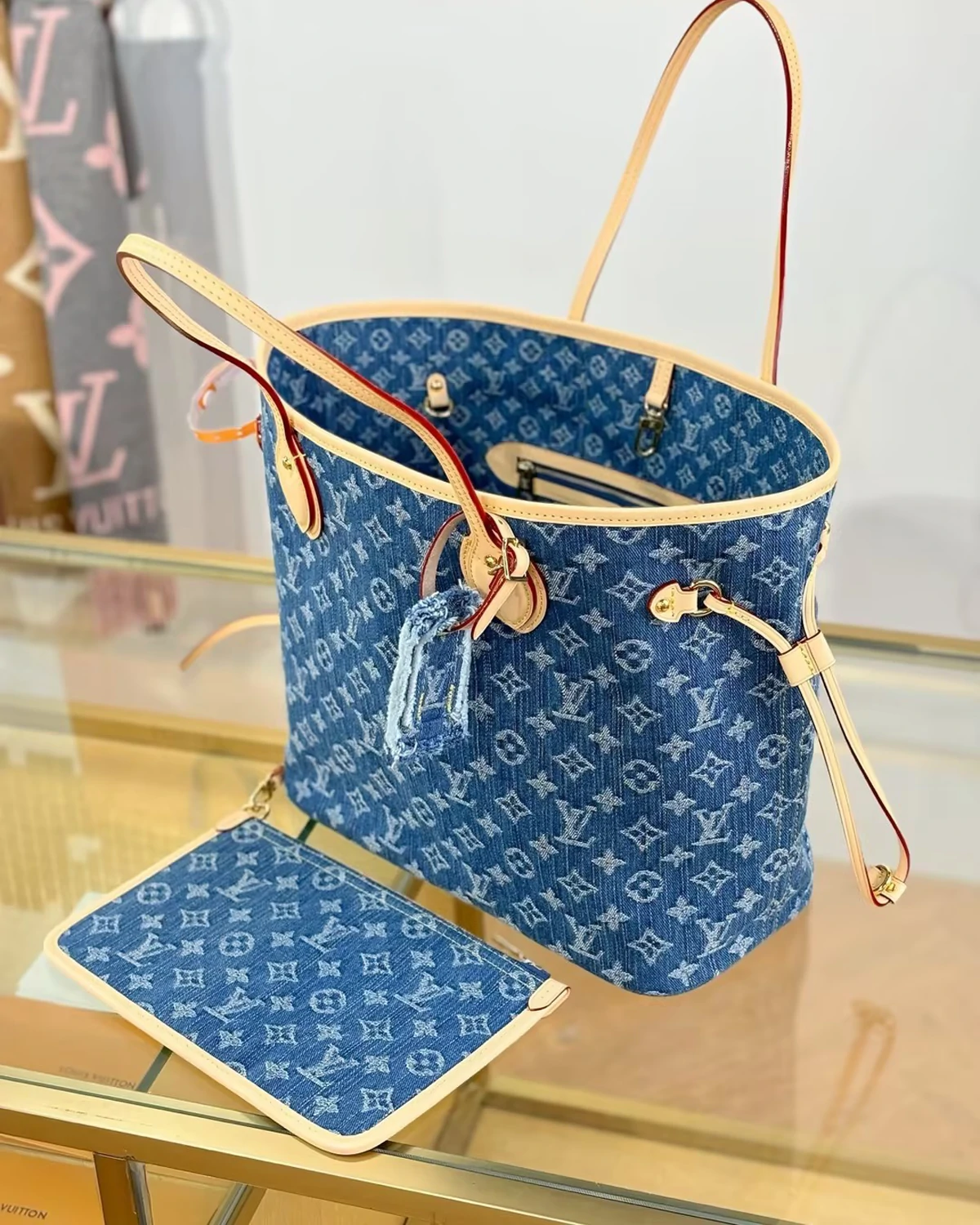 Neverfull MM “Denim Blue” (3) Neverfull MM “Denim Blue”