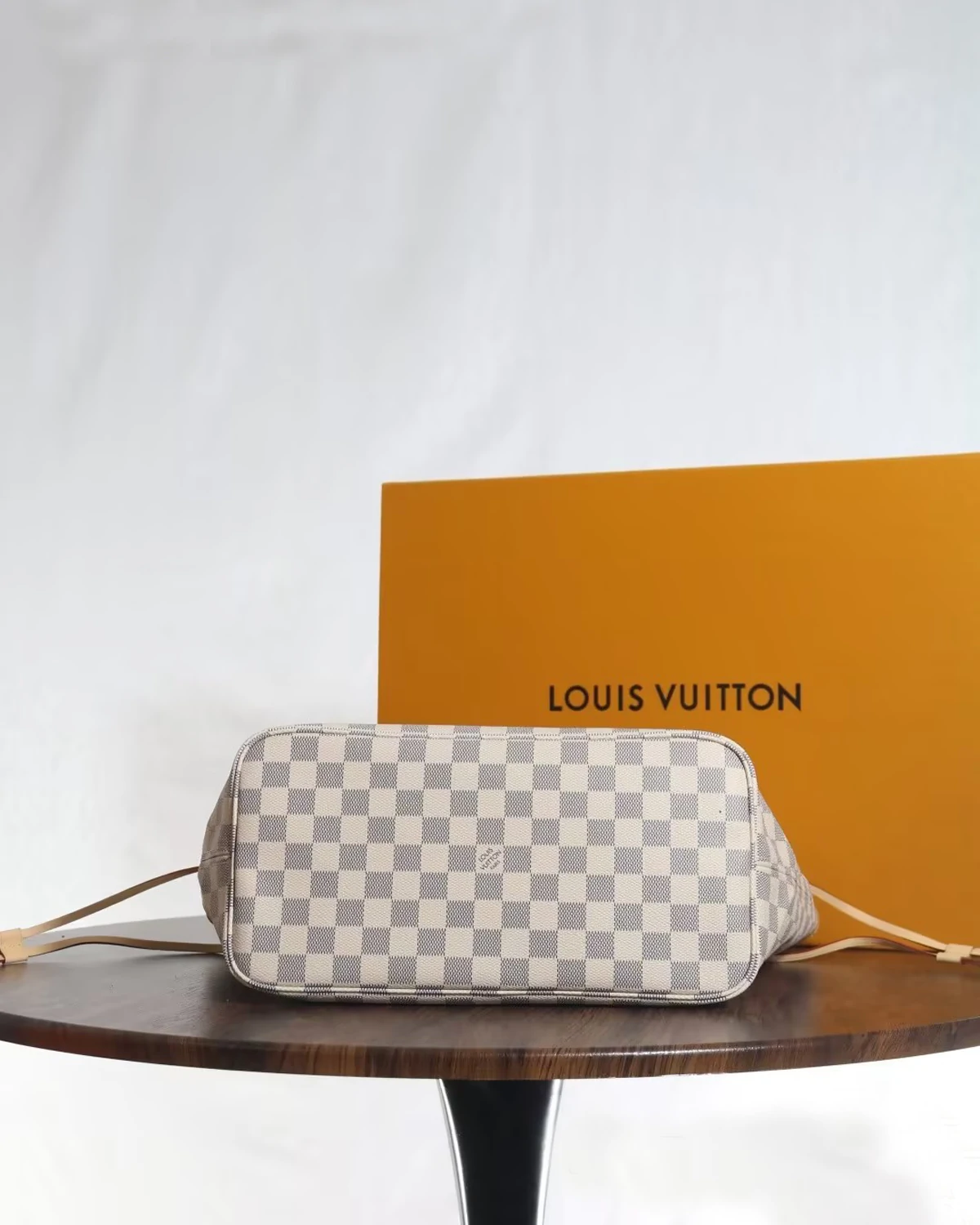 Neverfull MM “Damier Azur Canvas Beige ”