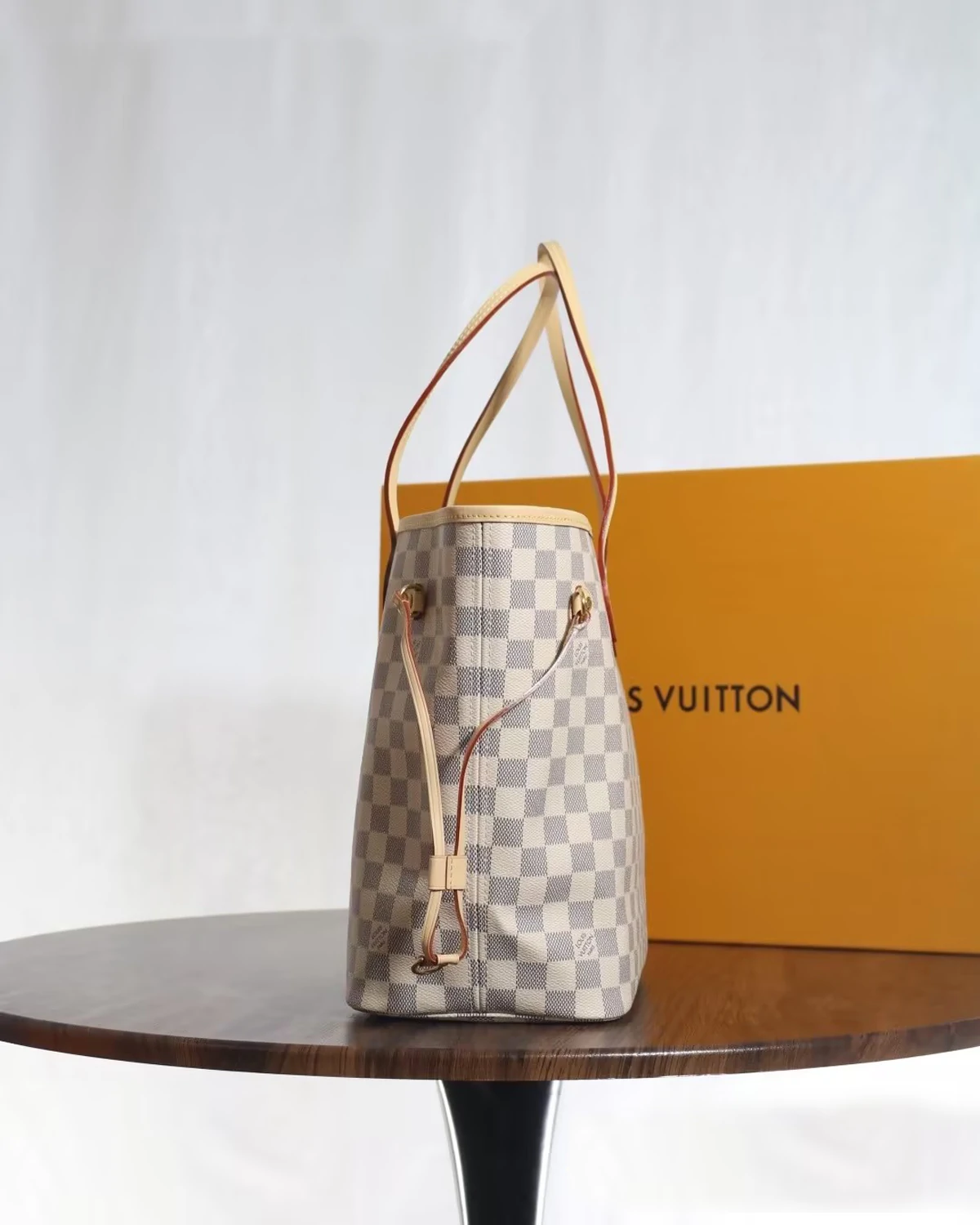 Neverfull MM “Damier Azur Canvas Beige ”