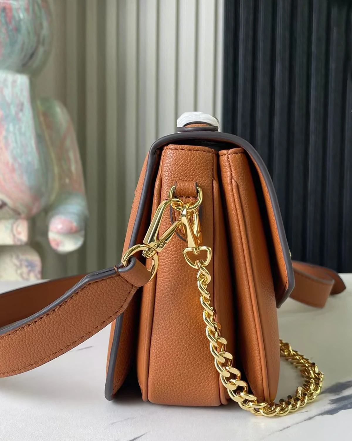 oxford-lockme-leather-bag-noir