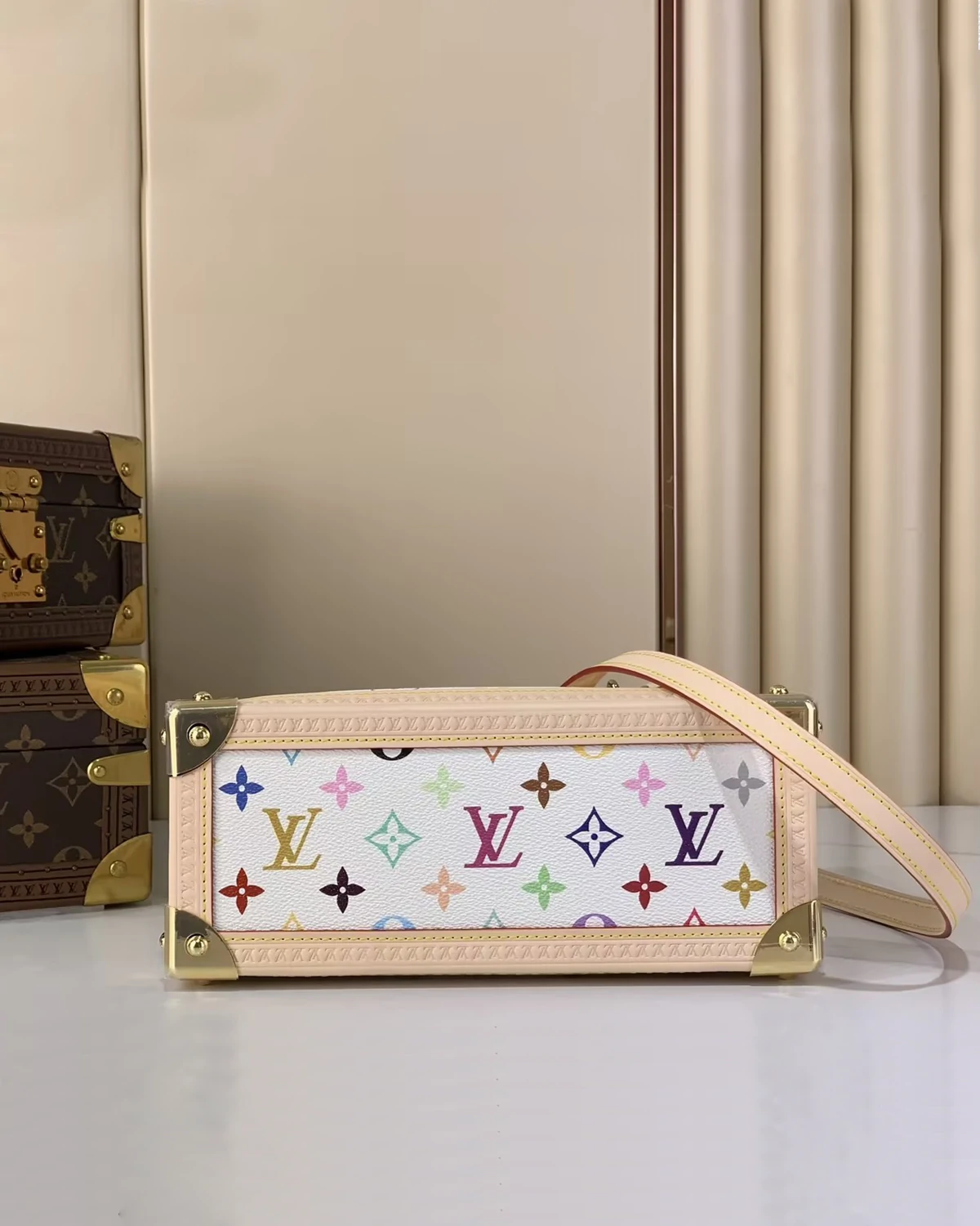 TM Onthego PM “Multicolor White”