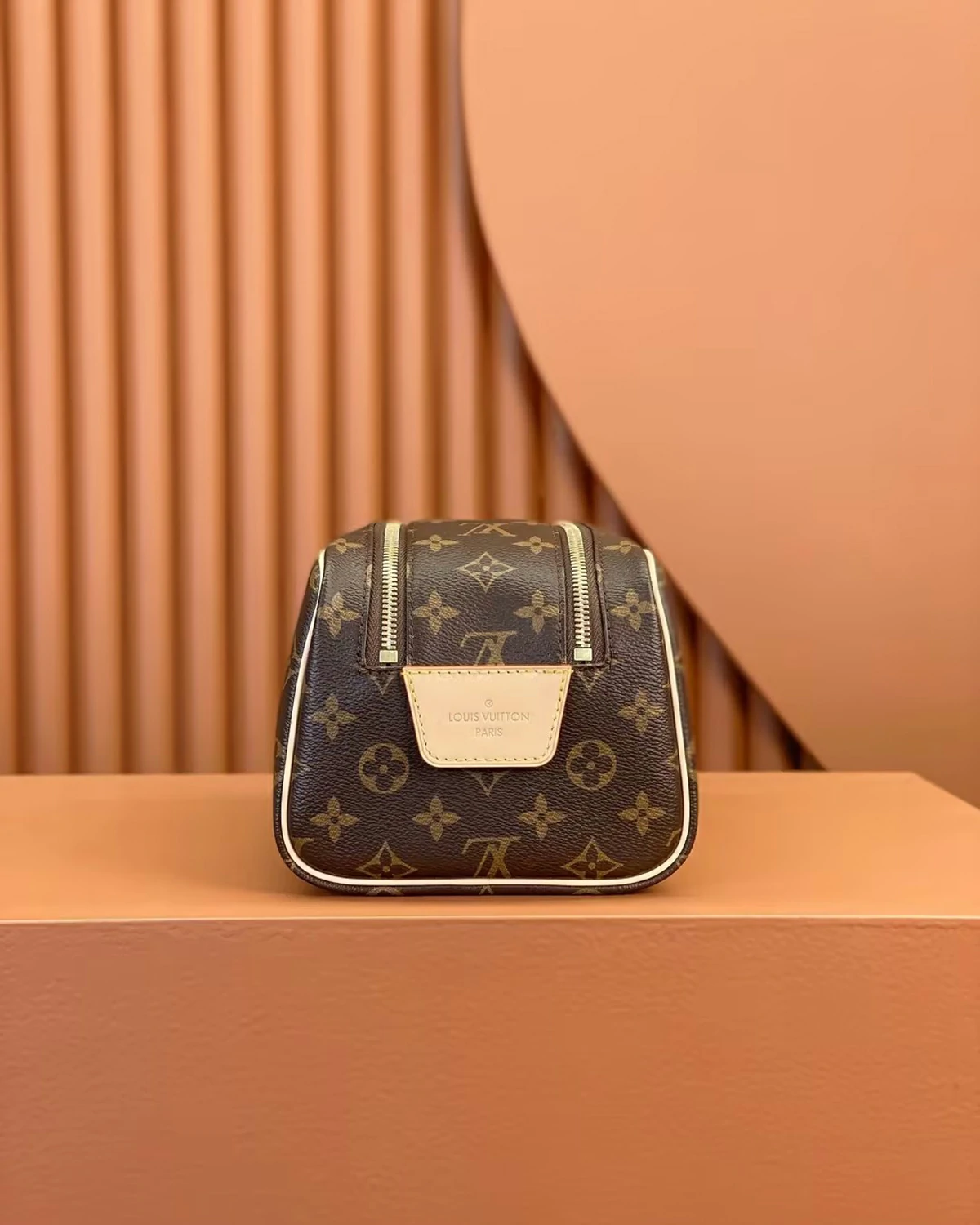 Toilet Dopp Pouch “Monogram Canvas ”